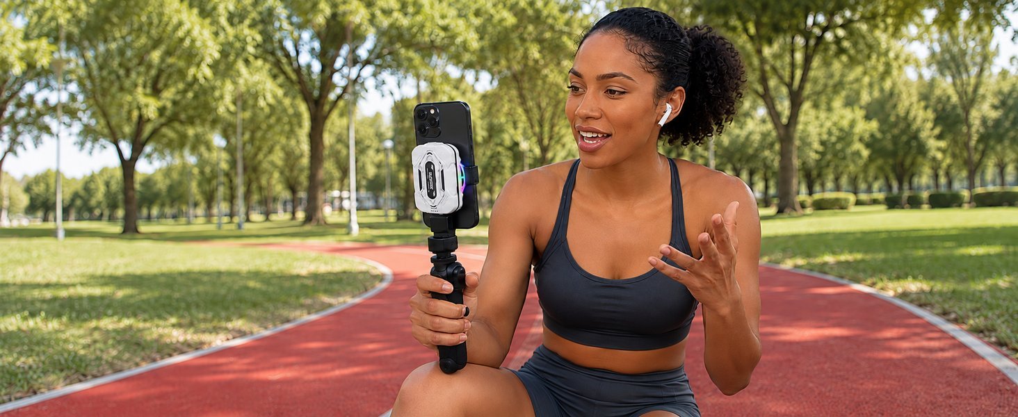 Outdoor vlogging in hot weather with a ZEAPON magnetic phone cooler